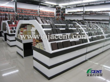 皮具专卖店展柜